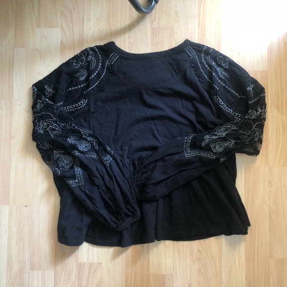 SOLD XS Free People Sweater - Picture 5 of 5